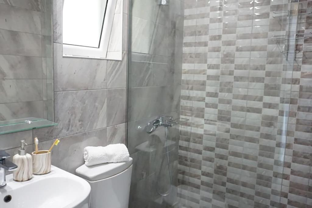 Appartement Airy Flat At Xenios Avlais